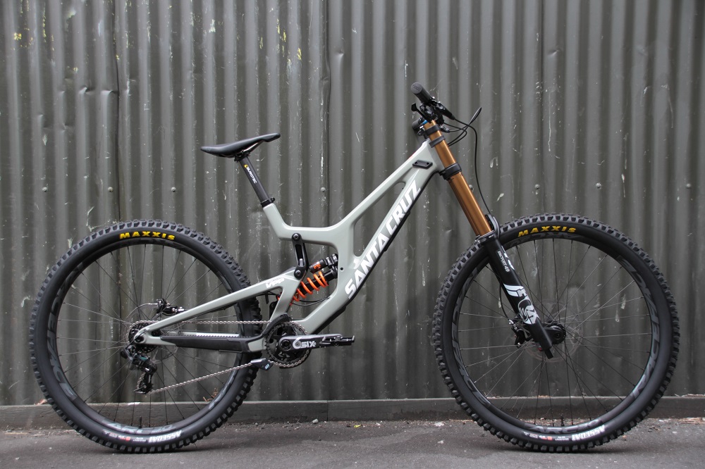 santa cruz v10 for sale