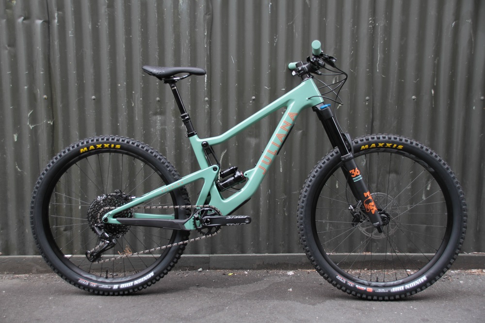 carbon mountain bike sale